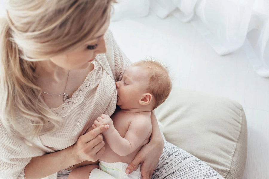 11 tips for breastfeeding mums